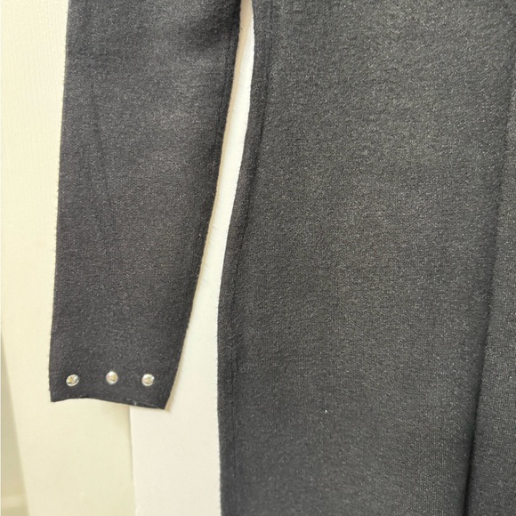 VERSONA Sweater dress XS Black V Neck Long sleeve very soft w/o ribbing NWOT - Picture 12 of 13